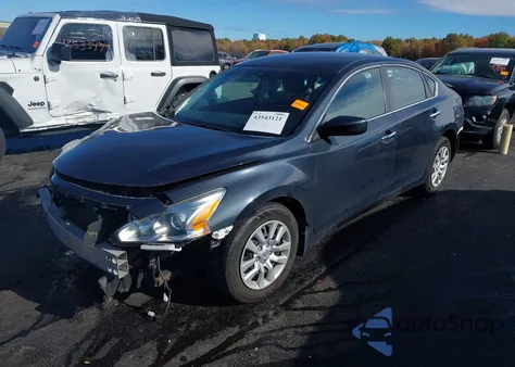 2015 Nissan Altima 2.5 S z USA, uszkodzony, nr VIN 1N4AL3AP1FC223069